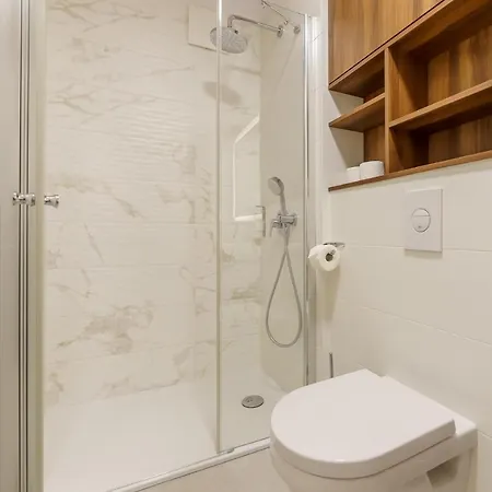Bel Mare 426D By Renters Daire